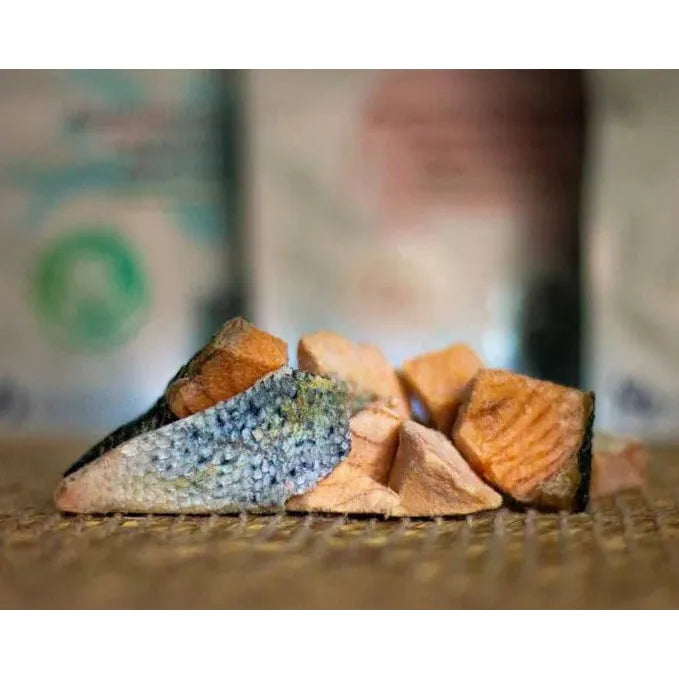 Freezy Paws Freeze Dried Dogs and Cats Treats Salmon Bellies 100g